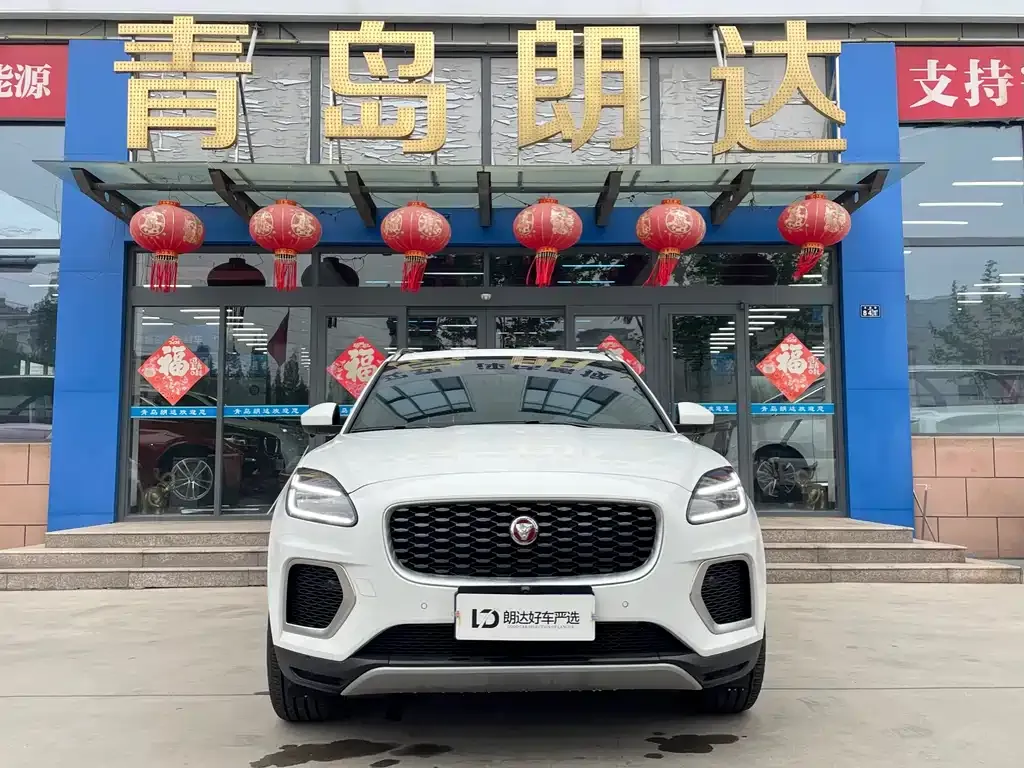 Jaguar E-PACE — фото 4