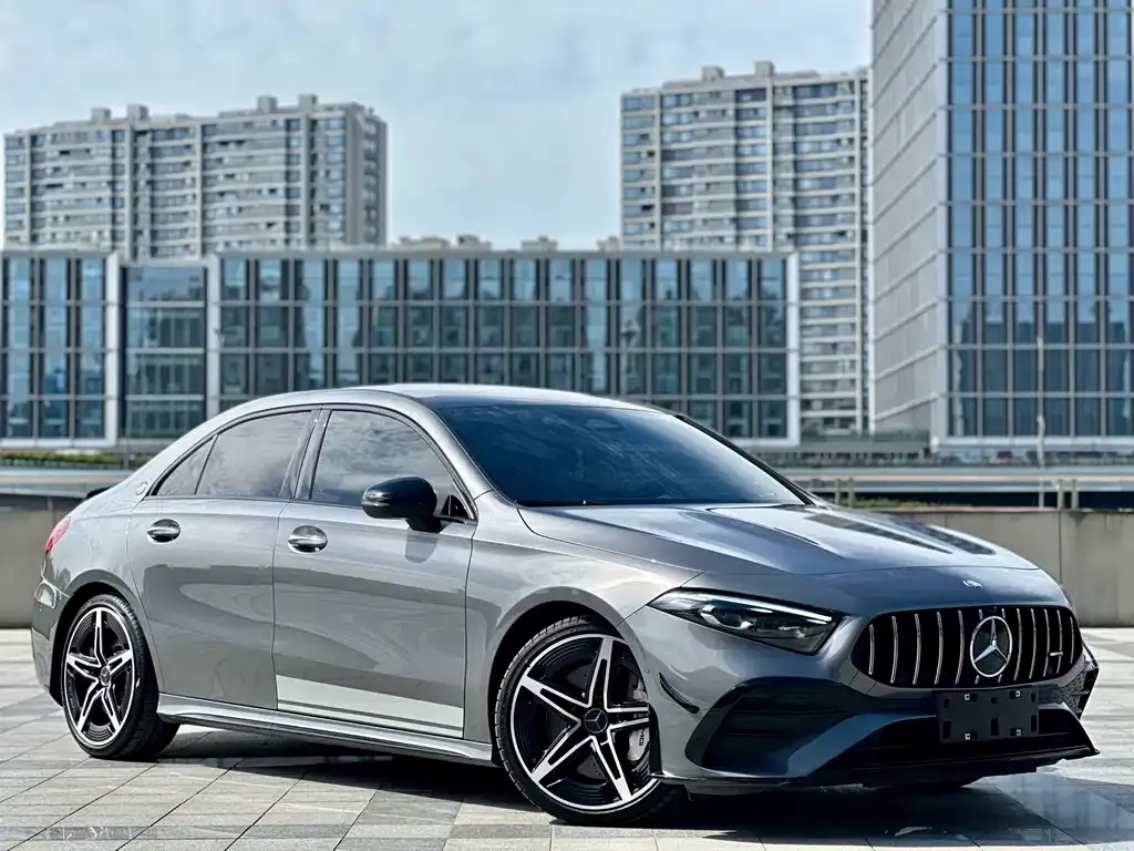 Mercedes-Benz A-Class AMG — фото 5