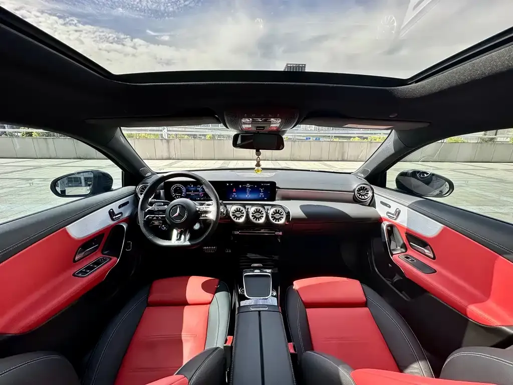 Mercedes-Benz A-Class AMG — фото 3