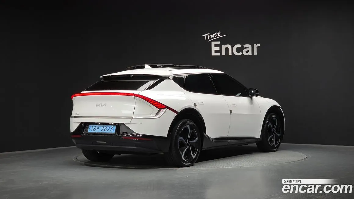 Kia EV6 — фото 2