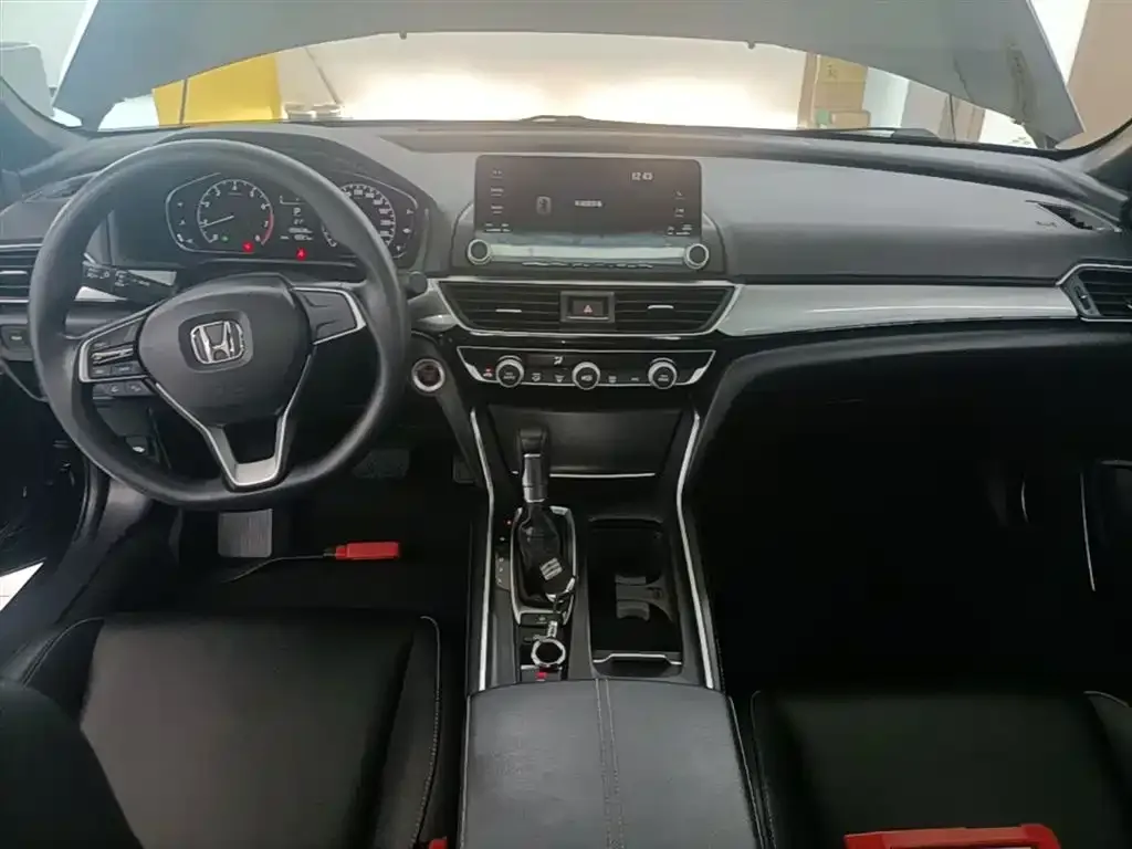 Honda Inspire — фото 4