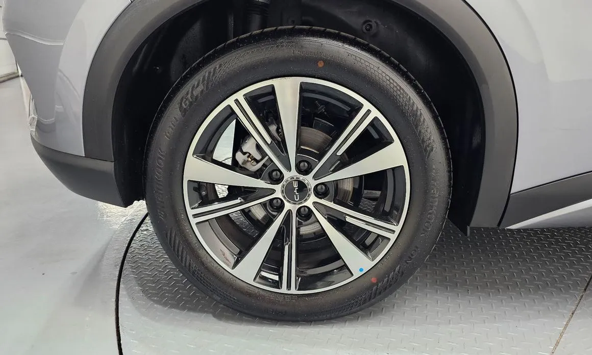 BYD Atto 3 — фото 10