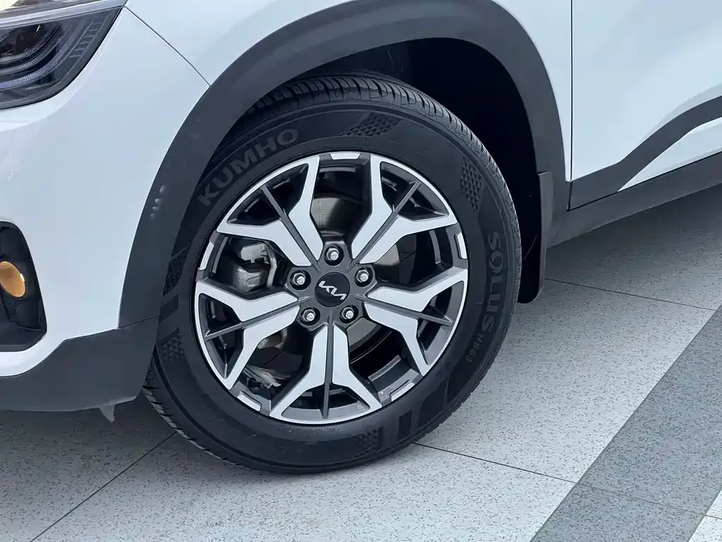 Kia KX3 — фото 9