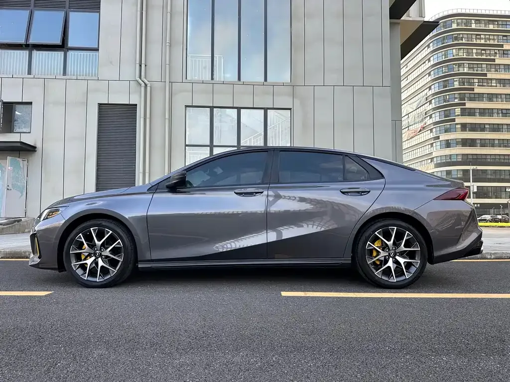 GAC Motor Shadow Leopard — фото 10