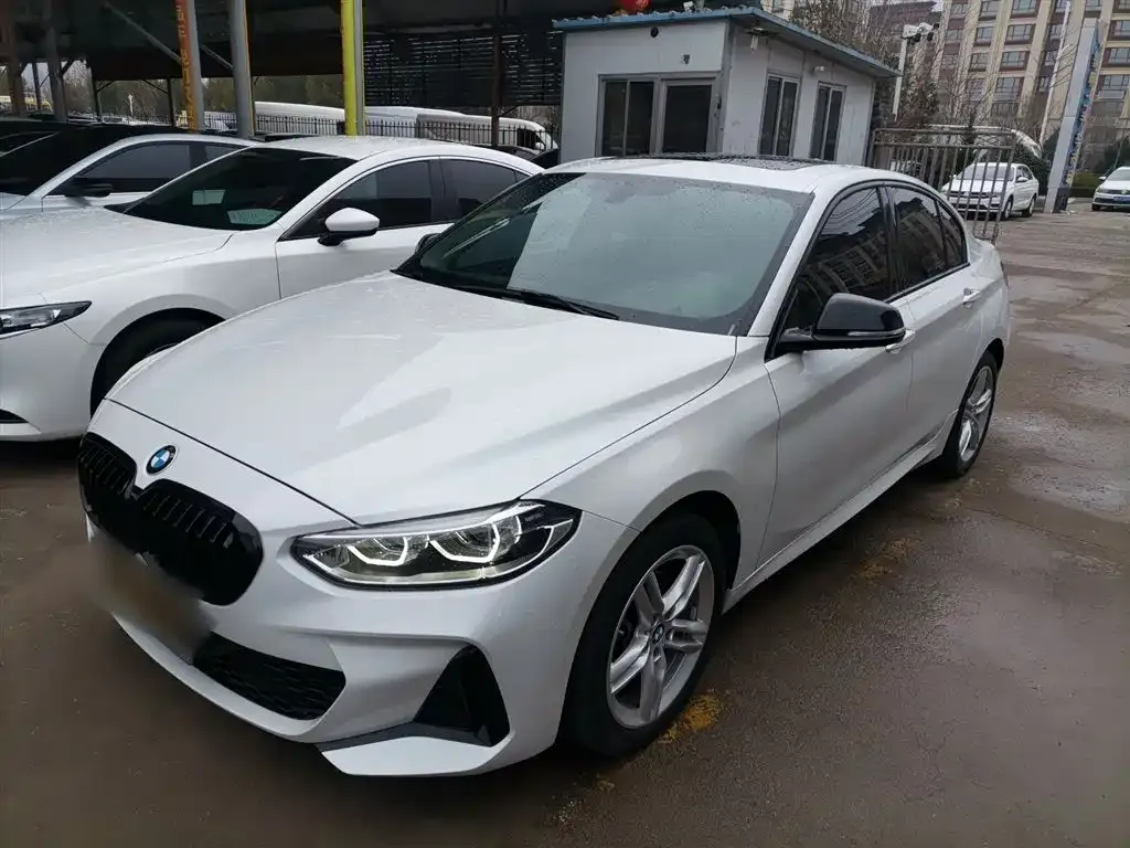 BMW 1 Series — фото 1
