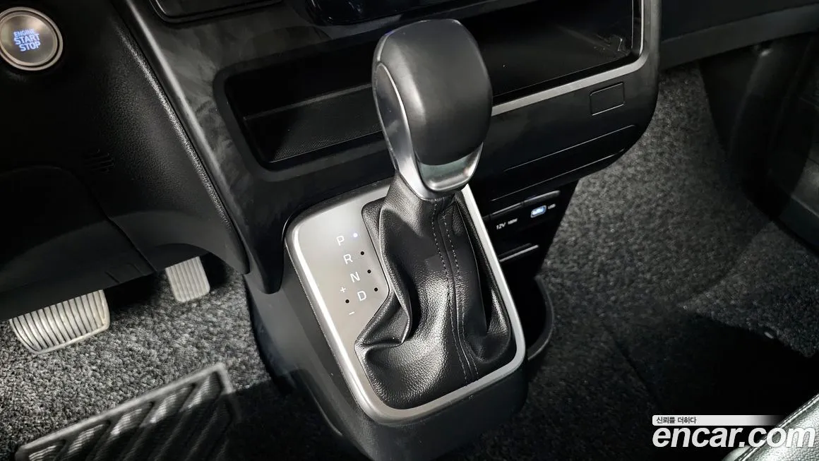 Hyundai Staria — фото 4