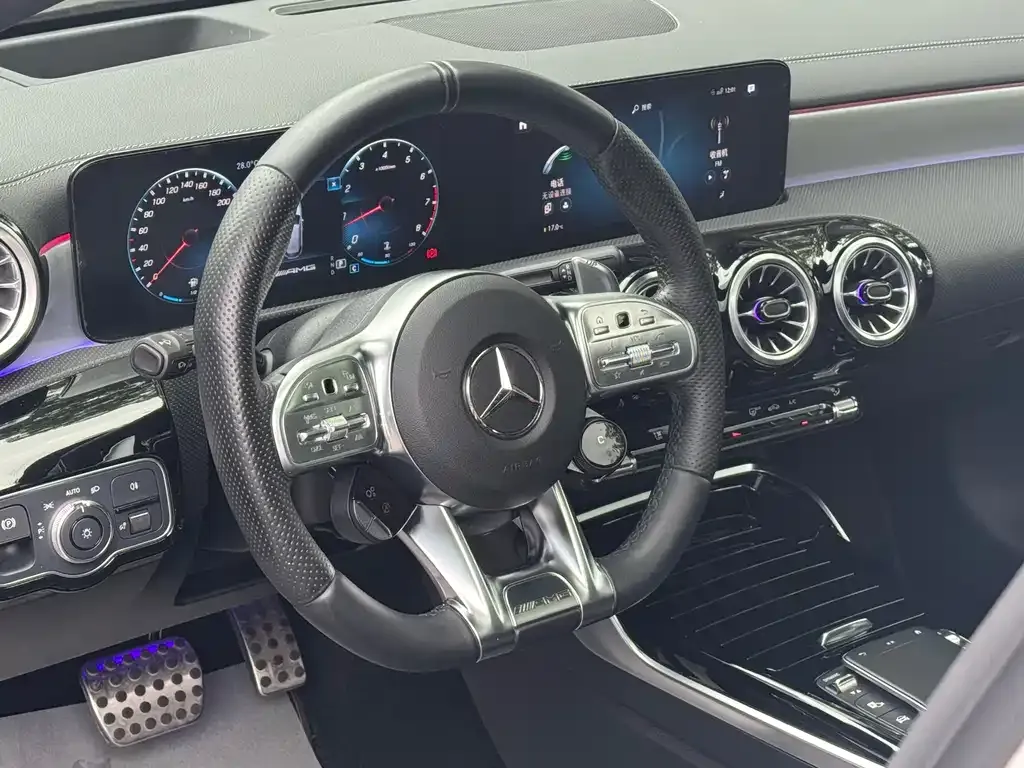 Mercedes-Benz A-Class AMG — фото 2