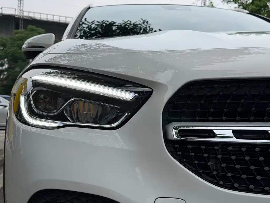 Mercedes-Benz GLA — фото 2