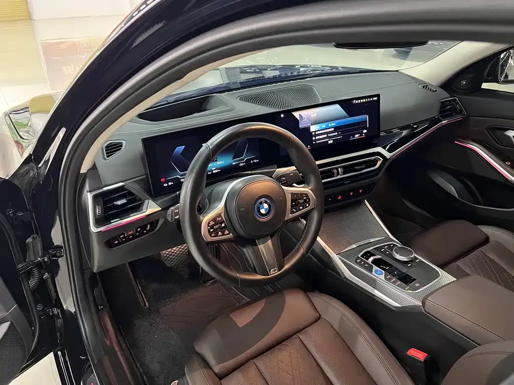 BMW i3 — фото 5