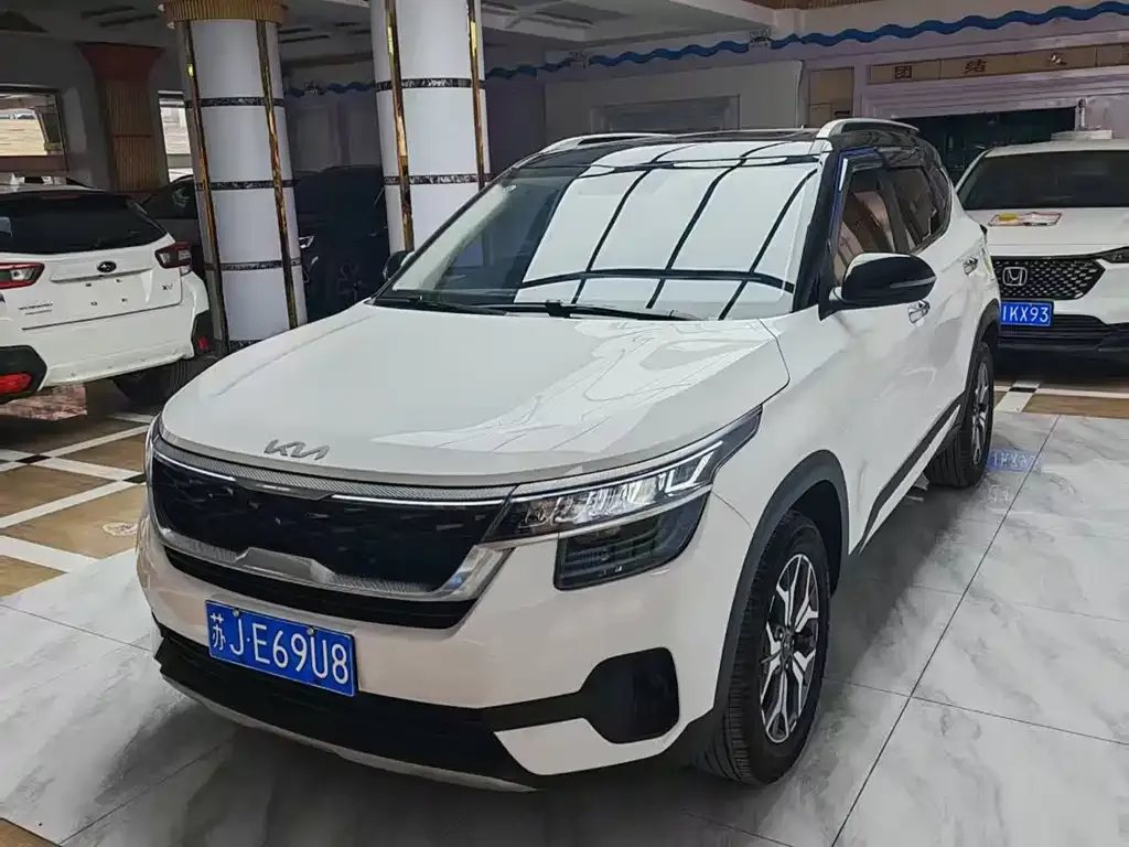 Kia KX3 — фото 1