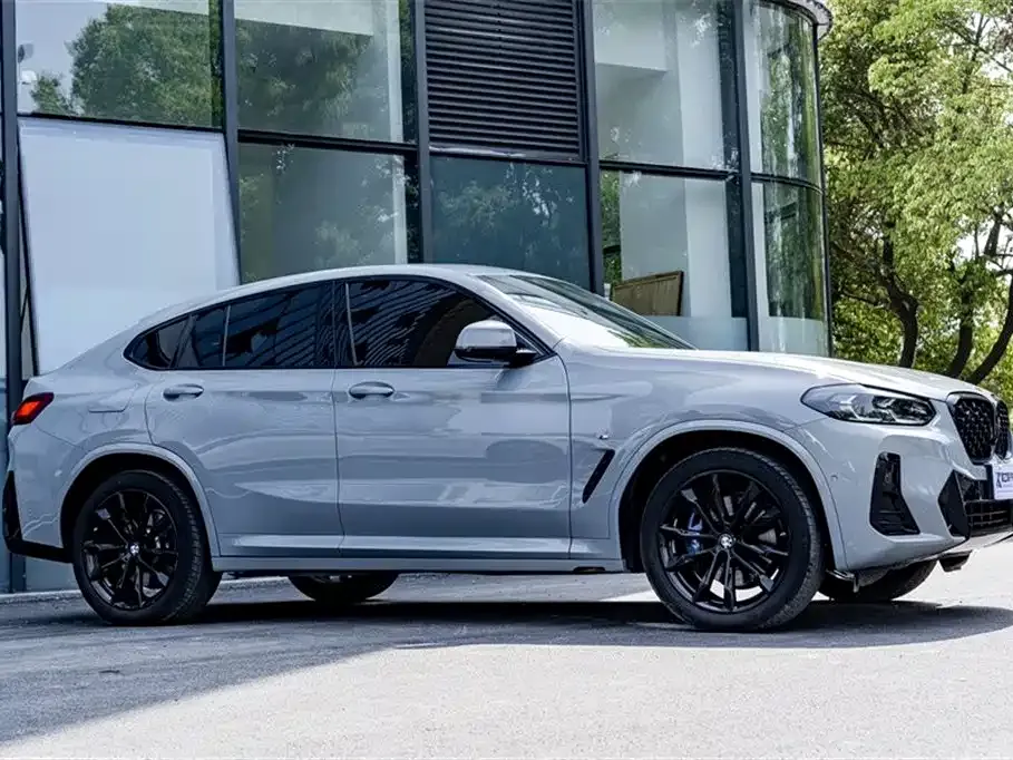 BMW X4 — фото 7