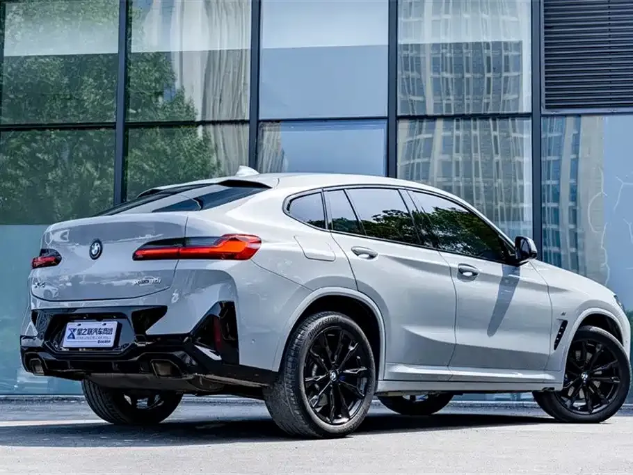 BMW X4 — фото 9