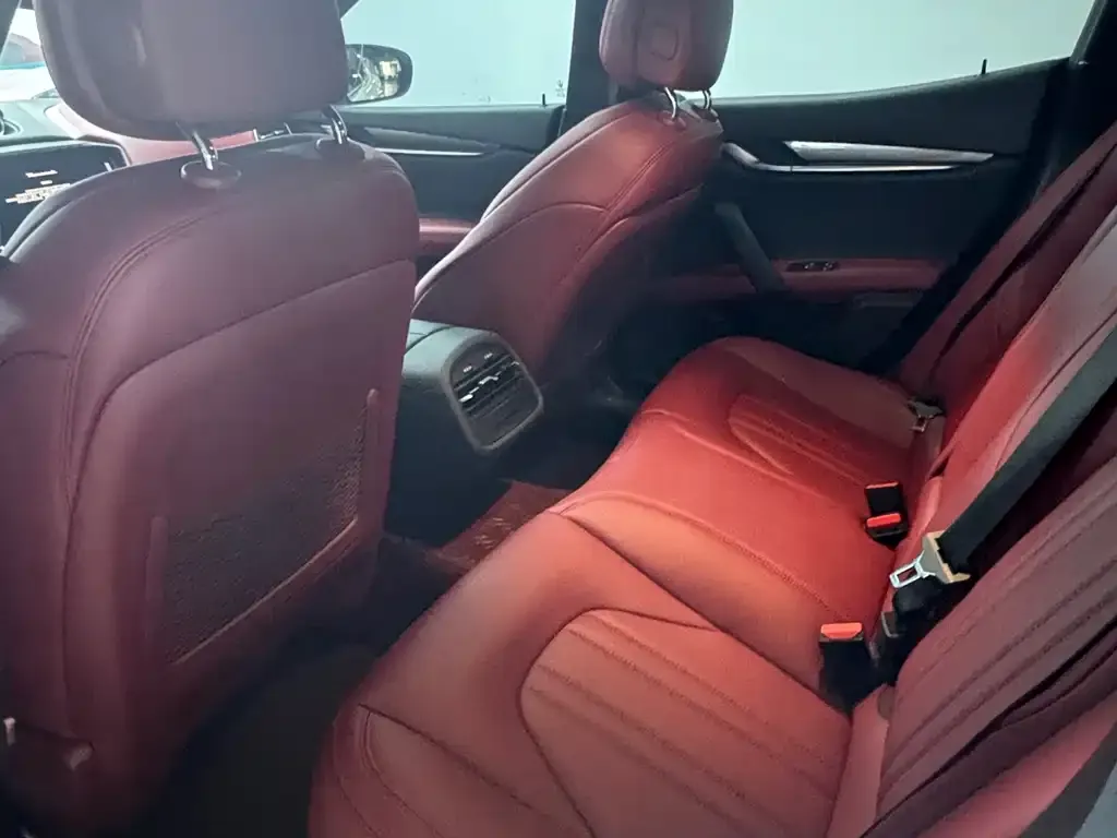 Maserati Ghibli — фото 4