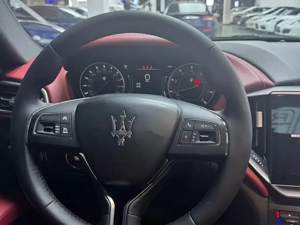 Maserati Ghibli — фото 2