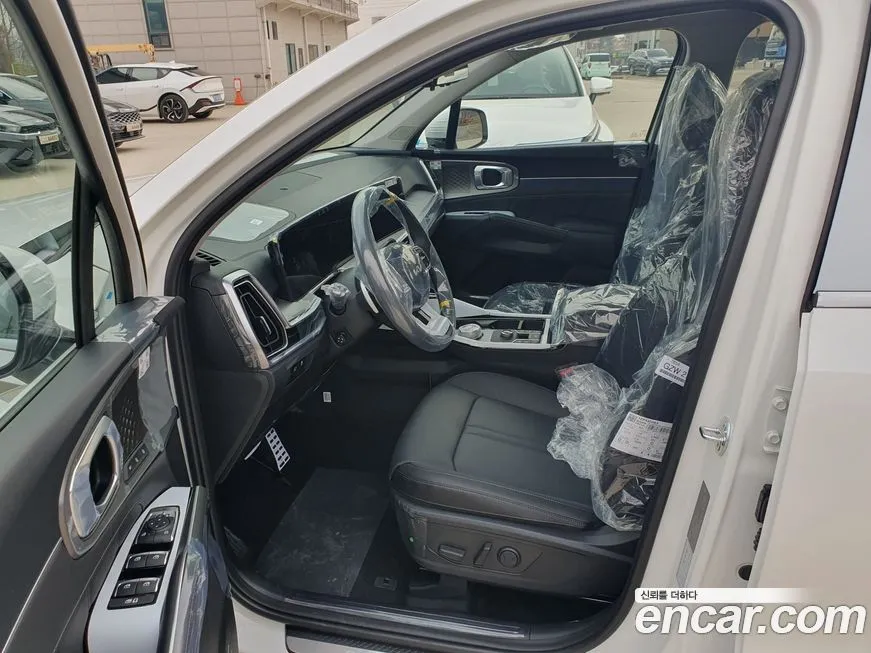Kia Sorento — фото 7