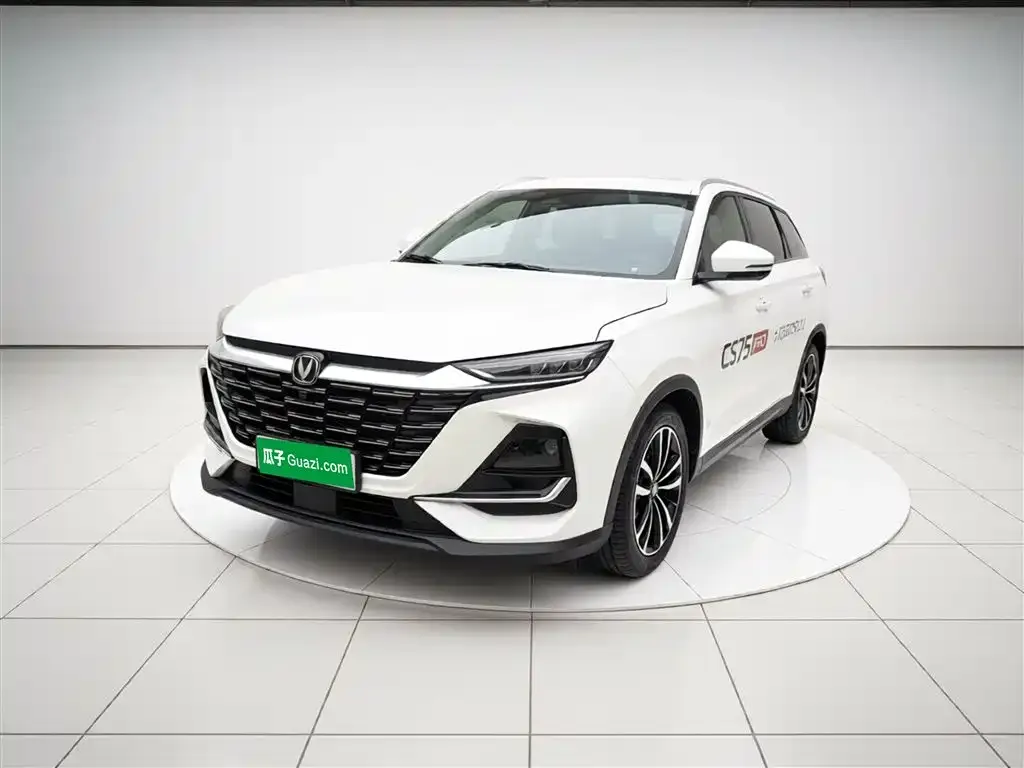 Changan CS75 — фото 1