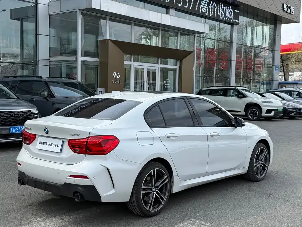 BMW 1 Series — фото 10