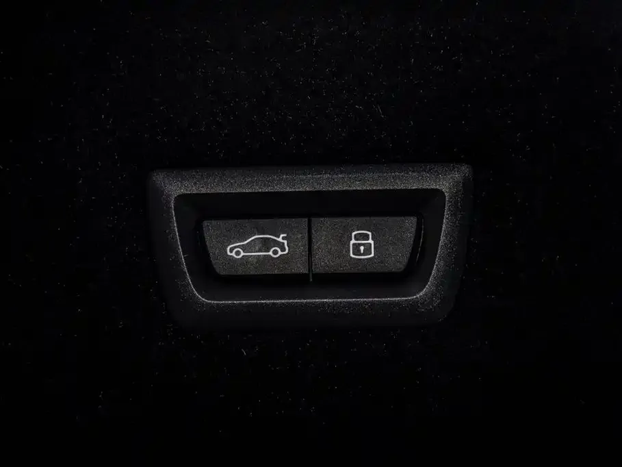 BMW i7 — фото 3