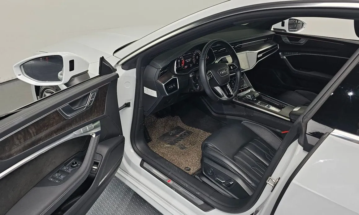 Audi A7 — фото 6