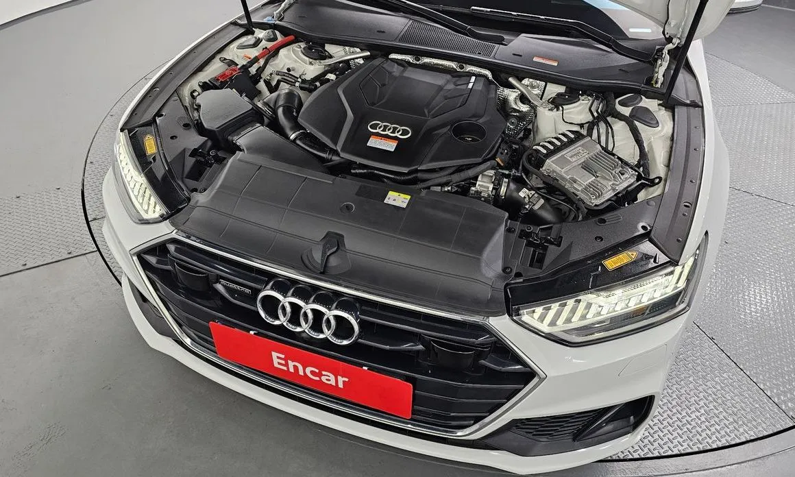 Audi A7 — фото 9