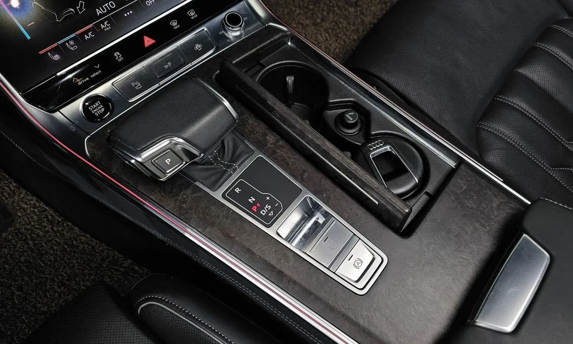 Audi A7 — фото 10