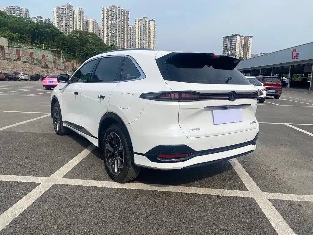 Changan CS75 PLUS — фото 9