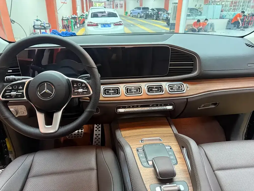 Mercedes-Benz GLE New Energy — фото 6