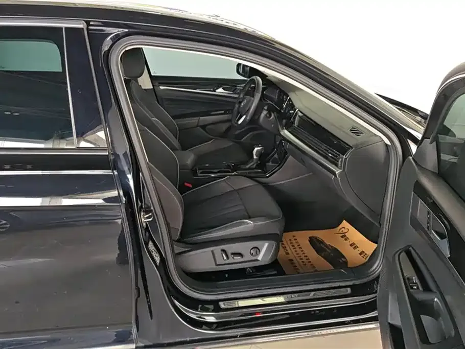 Volkswagen Passat — фото 5