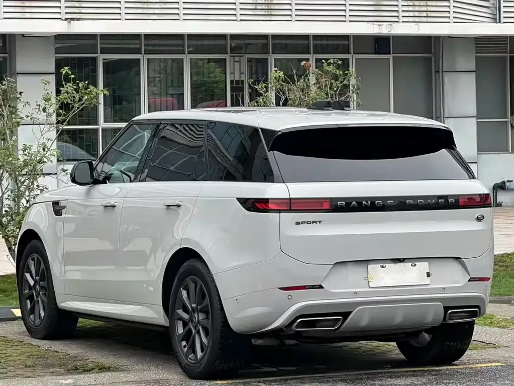Land Rover Sport — фото 8