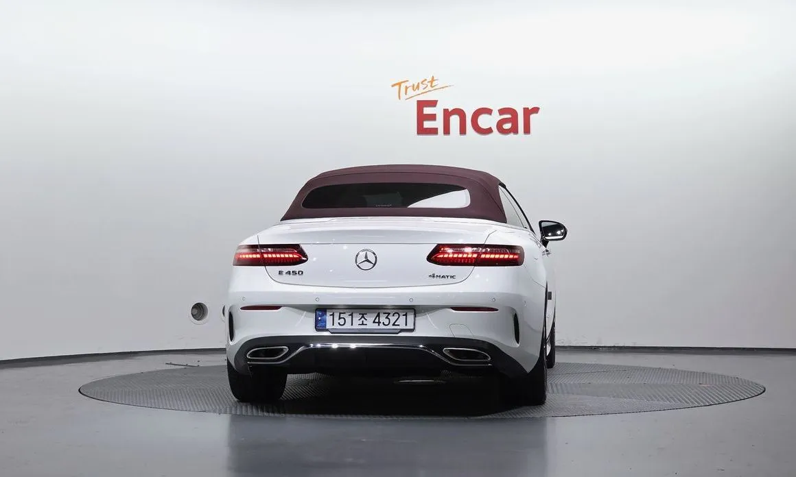 Mercedes-Benz E-Class — фото 4