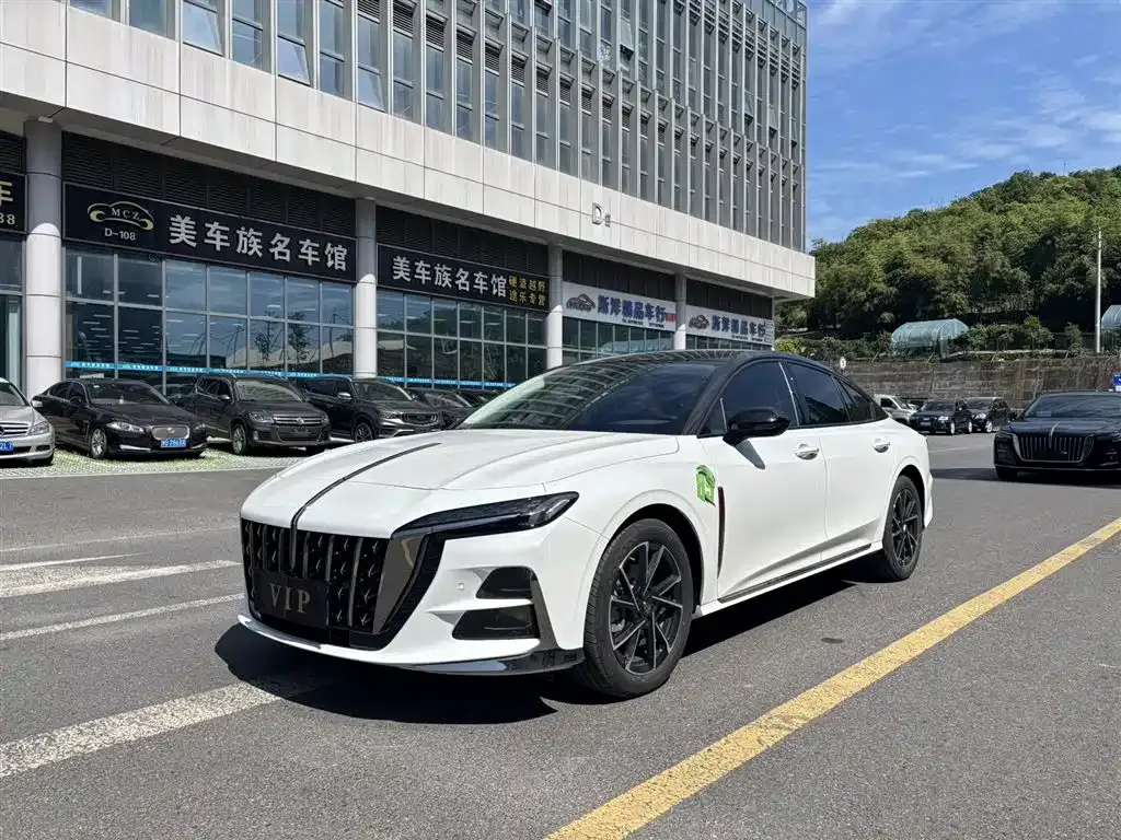 Hongqi H6 — фото 3
