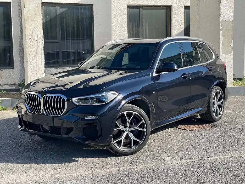 BMW X5 (Import) — фото 1