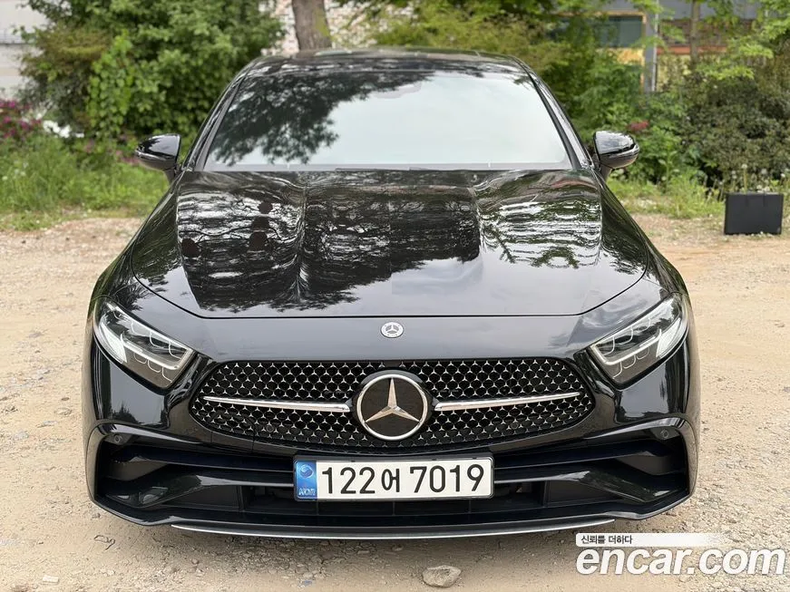 Mercedes-Benz CLS-Class — фото 1