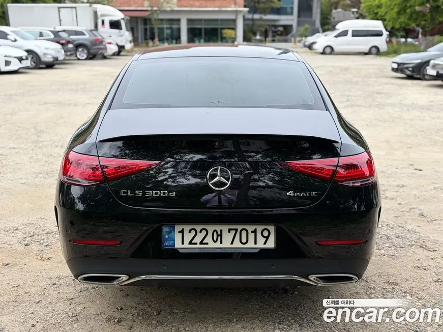 Mercedes-Benz CLS-Class — фото 6