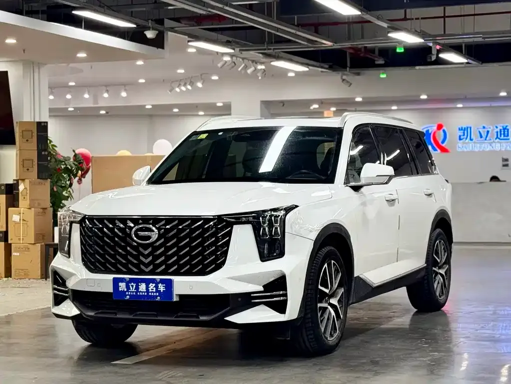 GAC Motor Trumpchi GS8 — фото 1