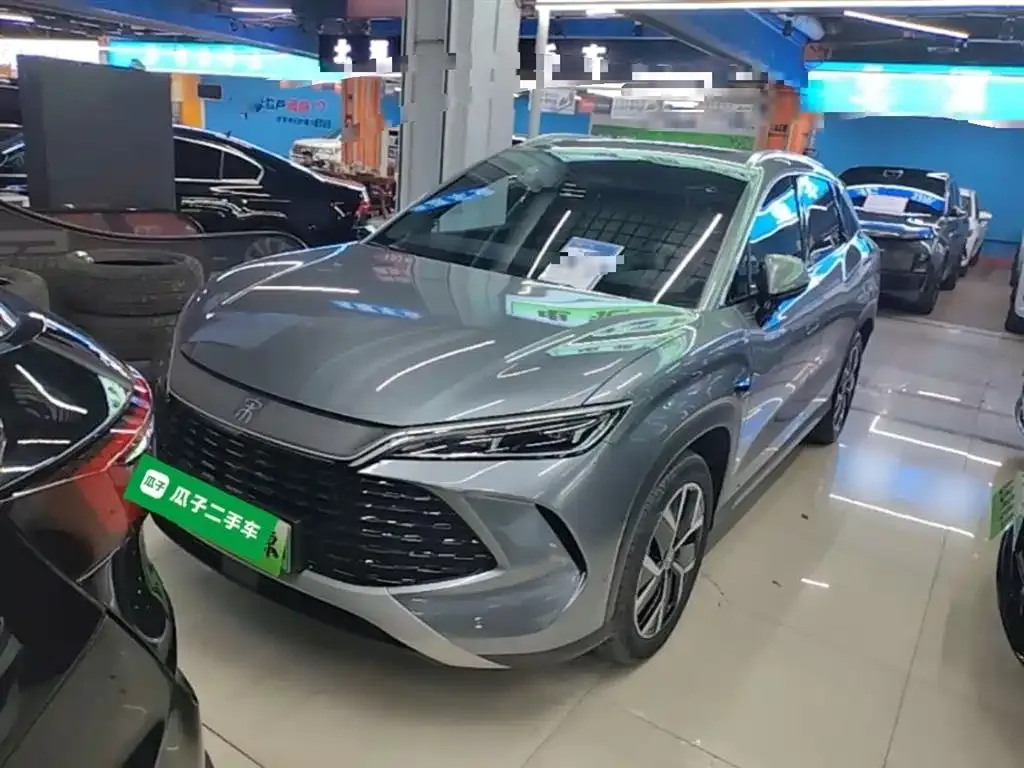 BYD L DM-i — фото 6