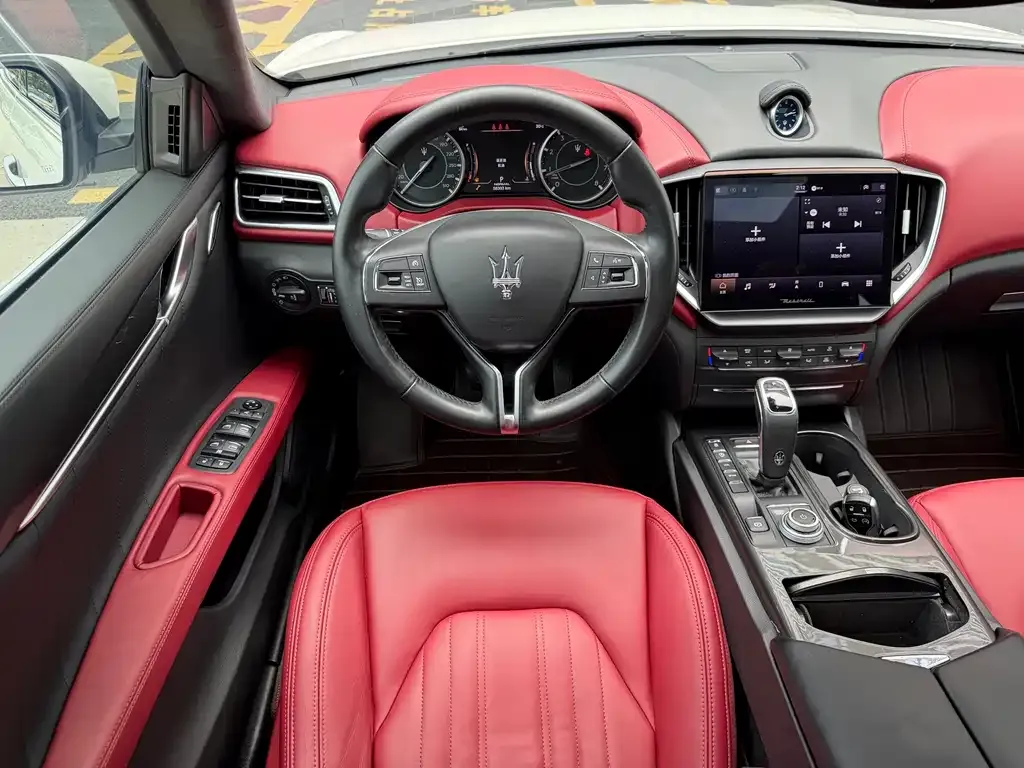 Maserati Ghibli — фото 6