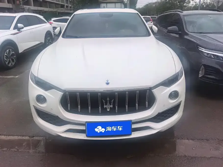 Maserati Levante — фото 3