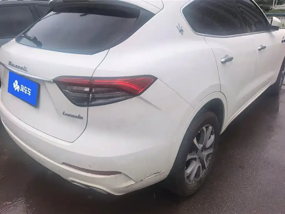 Maserati Levante — фото 2