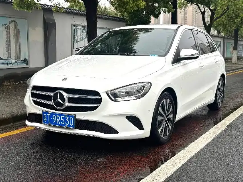 Mercedes-Benz B-Class — фото 1