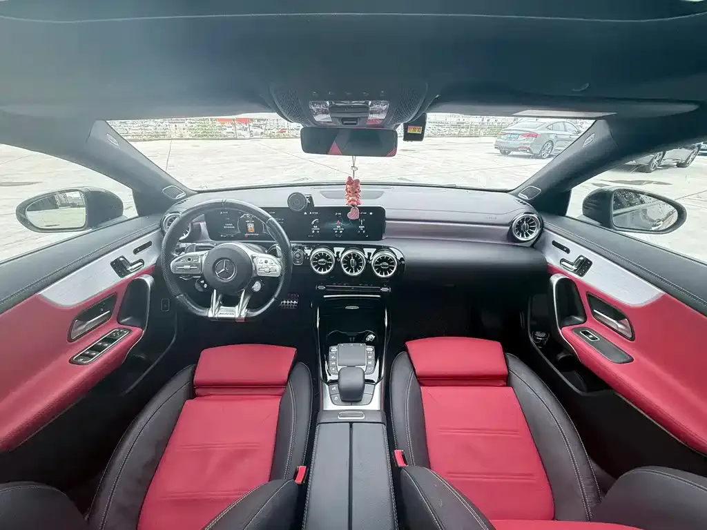 Mercedes-Benz CLA AMG — фото 2