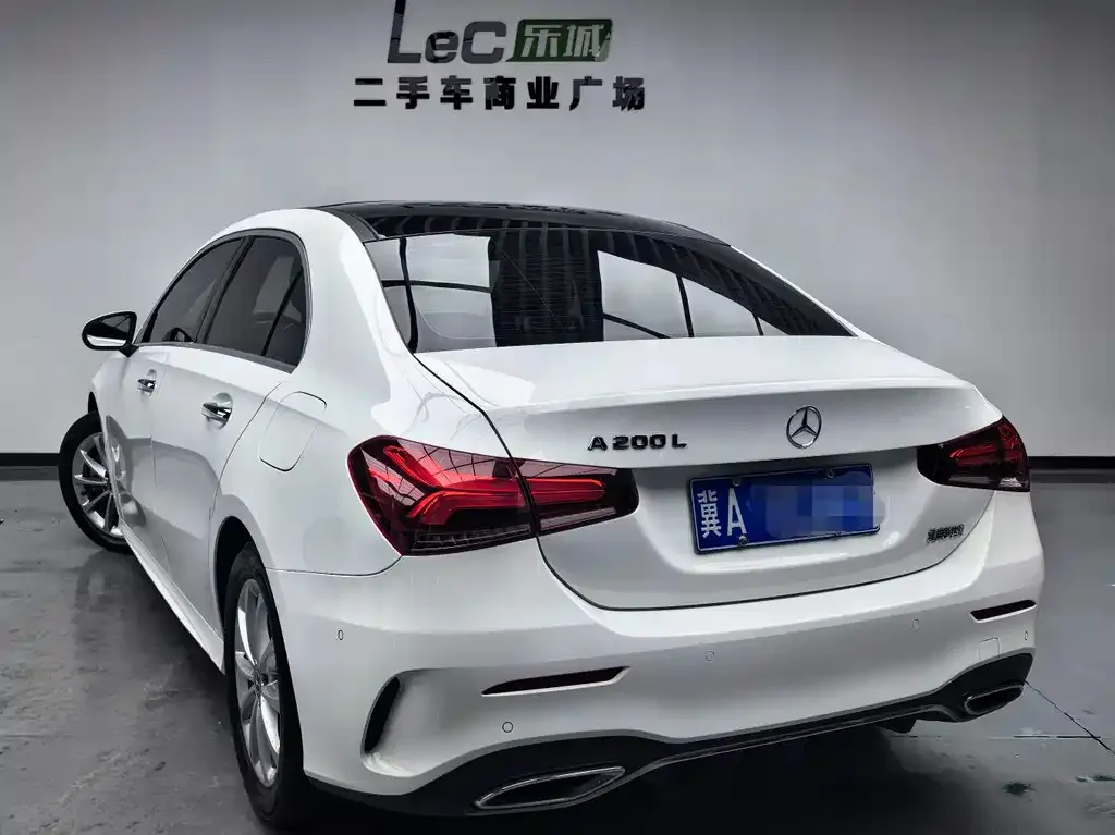 Mercedes-Benz A-Class — фото 3
