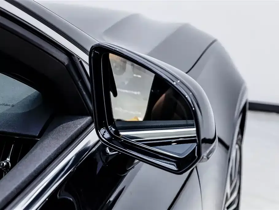Volvo S90 — фото 4