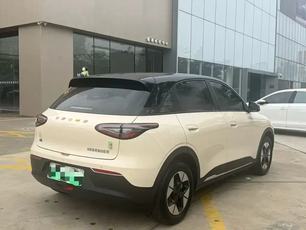 Geely Starburst — фото 8