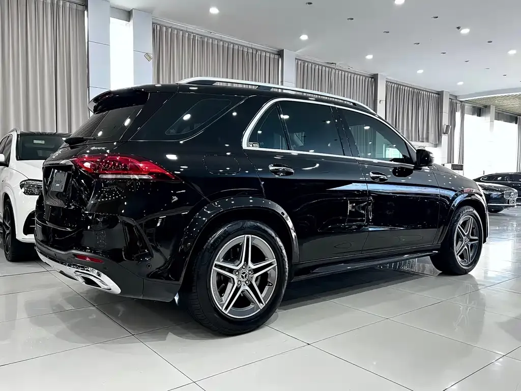 Mercedes-Benz GLE — фото 4