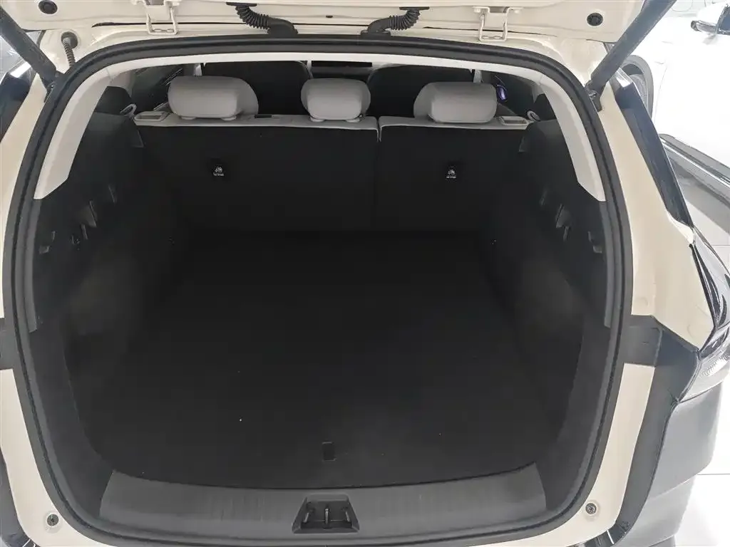 BYD Seal 06 DM-i Touring Edition — фото 2