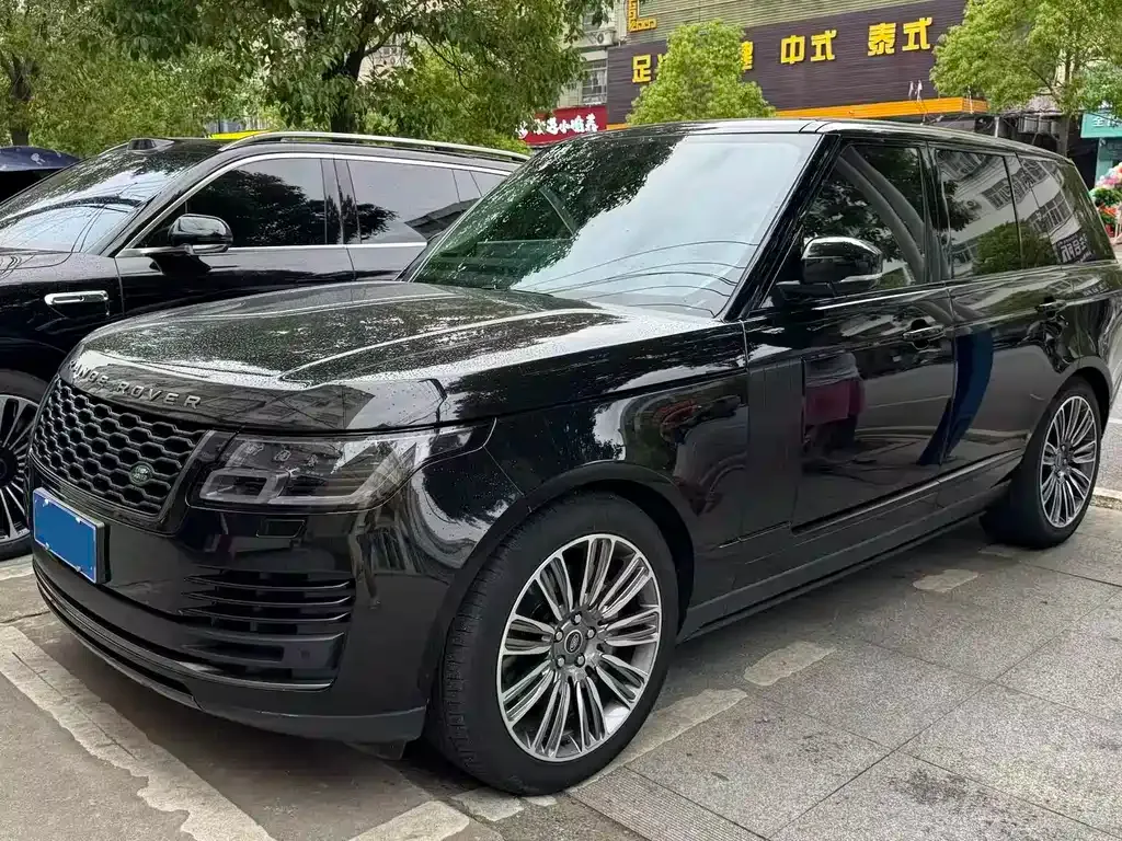 Land Rover Range Rover — фото 1