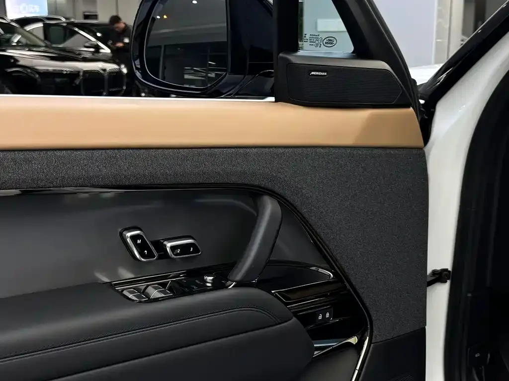 Land Rover Sport — фото 10