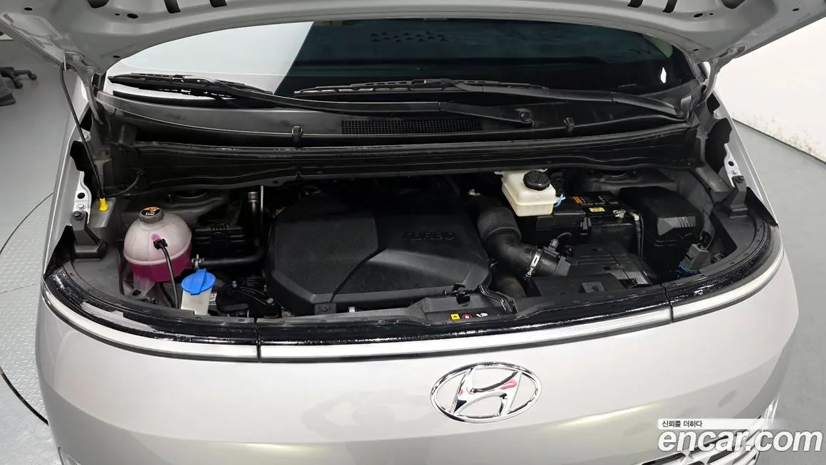 Hyundai Staria — фото 10