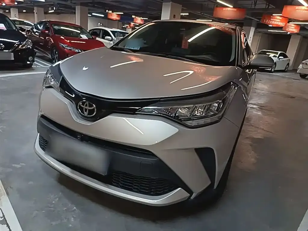 Toyota C-HR — фото 6